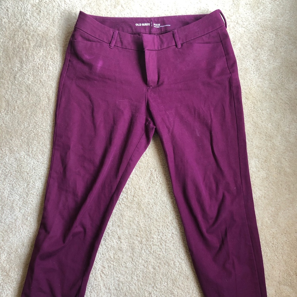 Old Navy Pixie Mid-Rise Pant